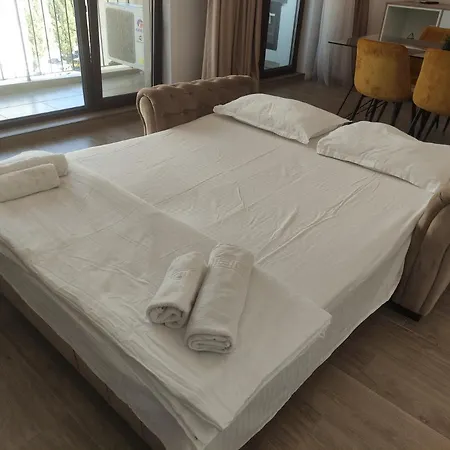 Apartman Black Sea 4*
