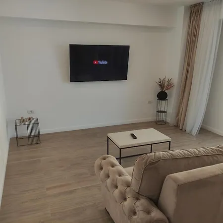 Black Sea Apartament 4*